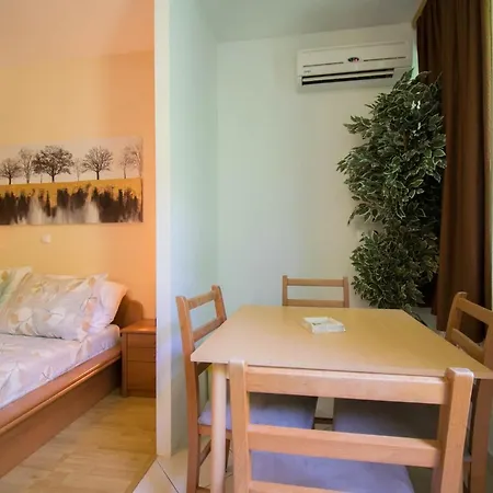 Manuela - Apartment *