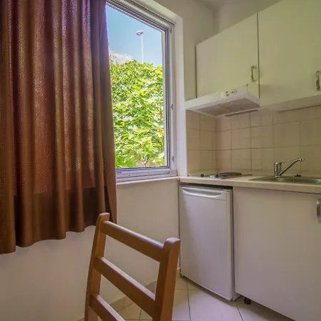 Apartment Manuela - Baska Voda
